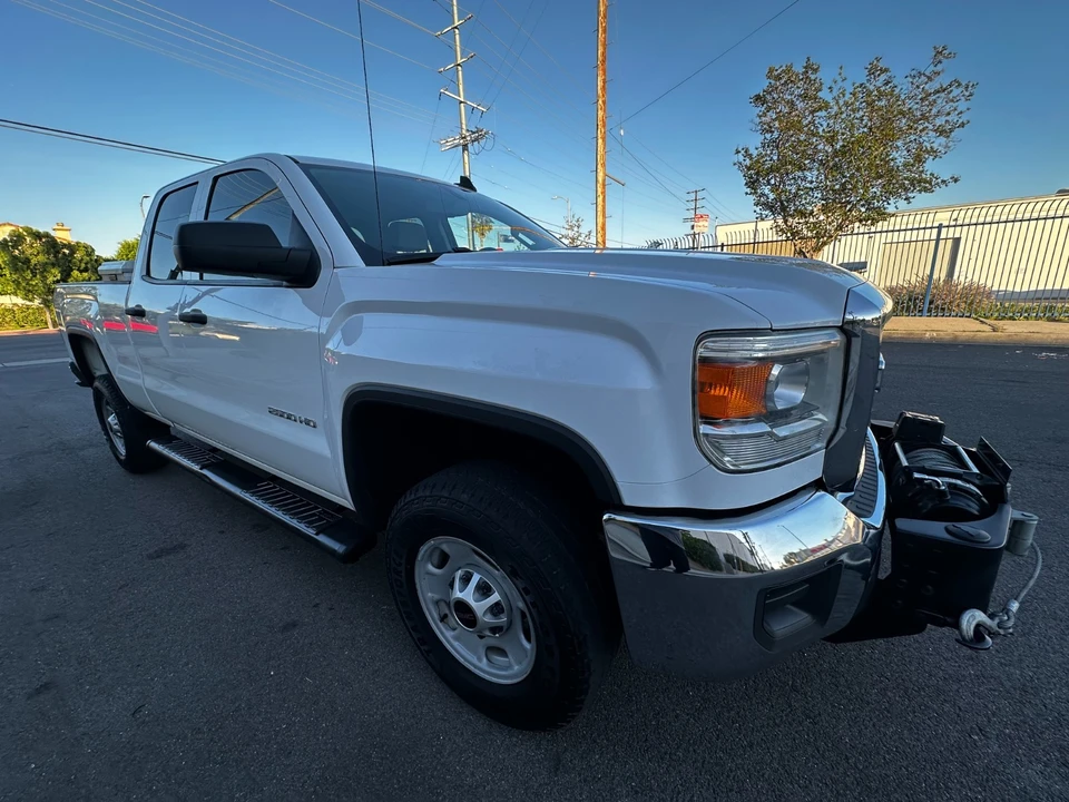 2015 GMC Sierra Heavy Duty 4th Gen - Image 9 of 20