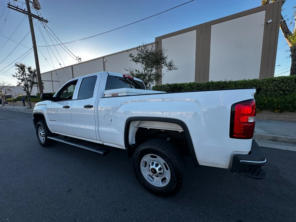 2015 GMC Sierra Heavy Duty 4th Gen - Image 5 of 20