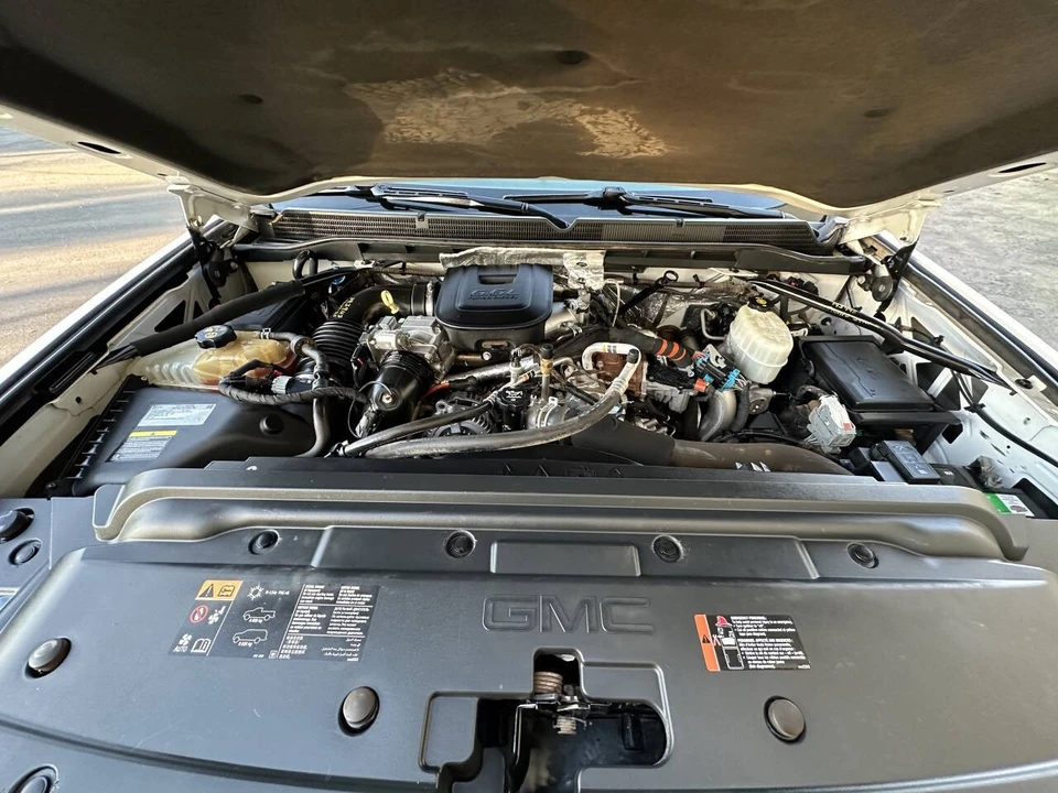 2015 GMC Sierra Heavy Duty 4th Gen - Image 19 of 21
