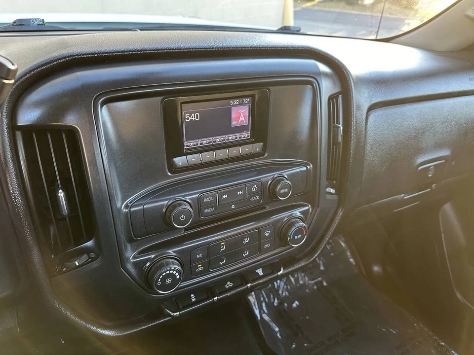2015 GMC Sierra Heavy Duty 4th Gen - Image 18 of 21