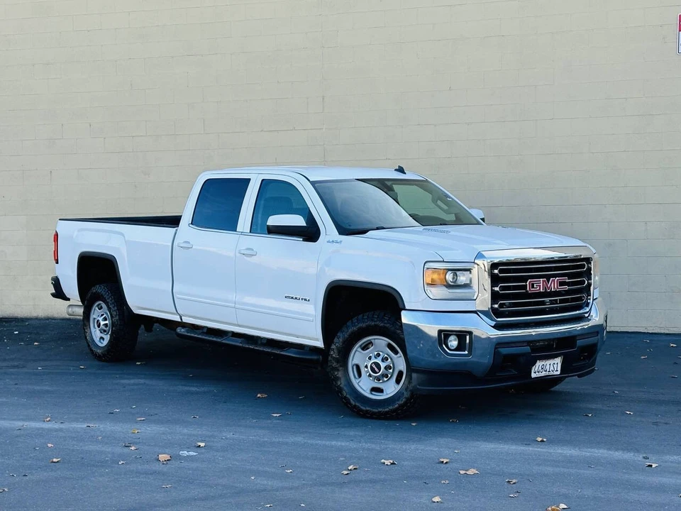 2015 GMC Sierra 3rd Gen - Image 2 of 21