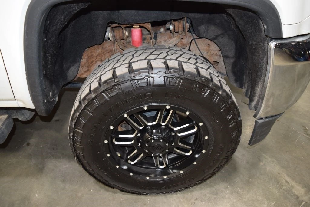 2015 GMC Sierra 4th Gen - Image 10 of 12