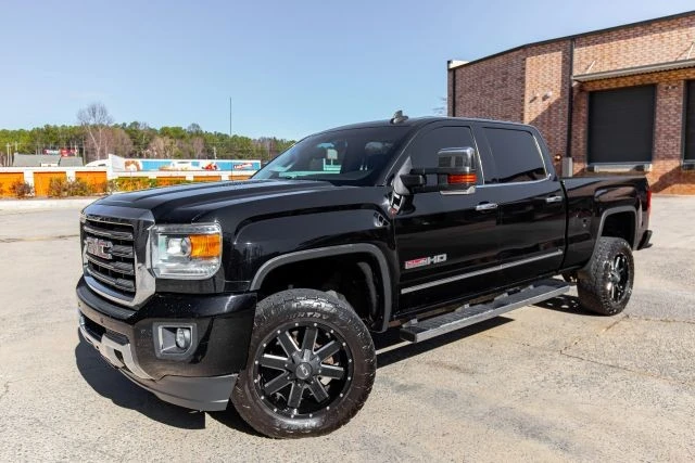2015 GMC Sierra Heavy Duty 3rd Gen - Image 2 of 21