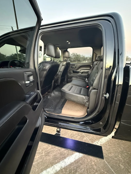 2015 GMC Sierra Heavy Duty 4th Gen - Image 5 of 21
