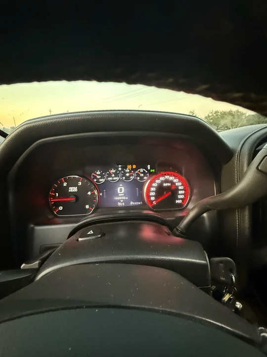 2015 GMC Sierra Heavy Duty 4th Gen - Image 3 of 21