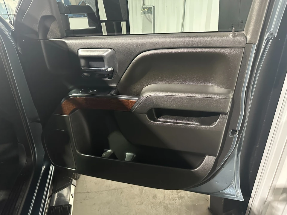 2015 GMC Sierra 3rd Gen - Image 11 of 21