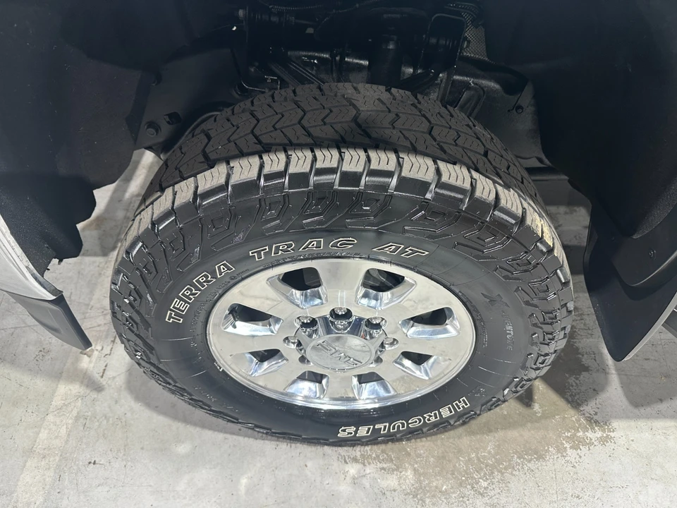 2015 GMC Sierra 3rd Gen - Image 3 of 21