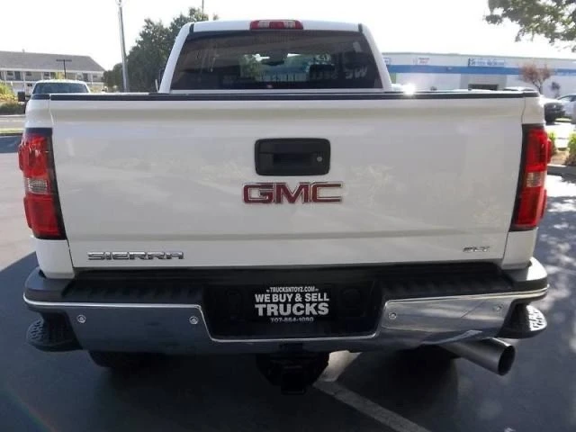 2015 GMC Sierra Heavy Duty 4th Gen - Image 10 of 11