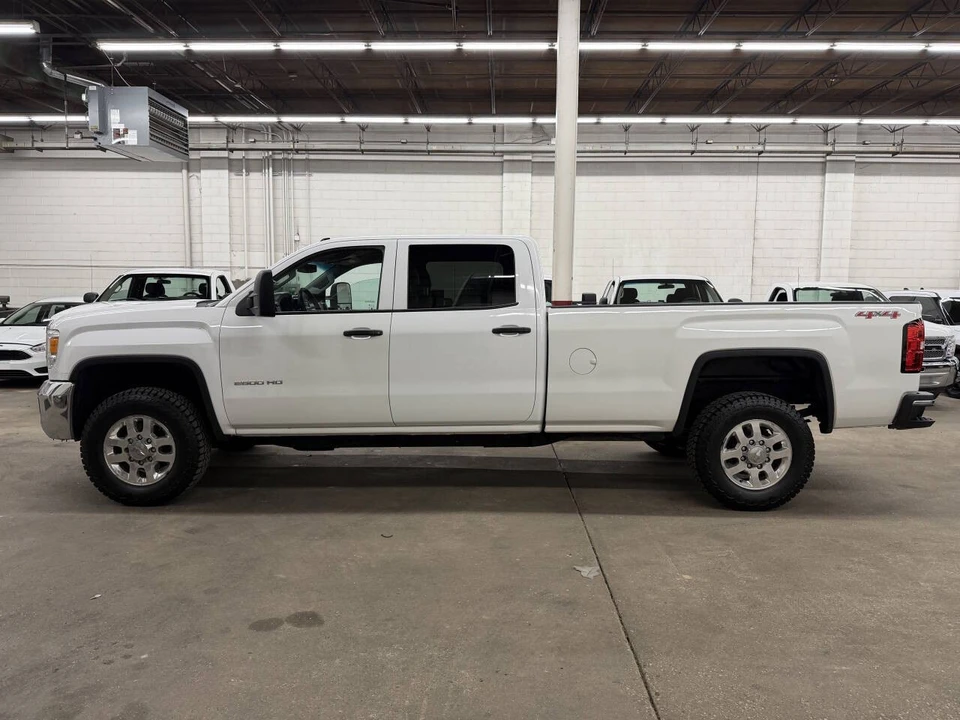 2015 GMC Sierra 4th Gen - Image 9 of 12