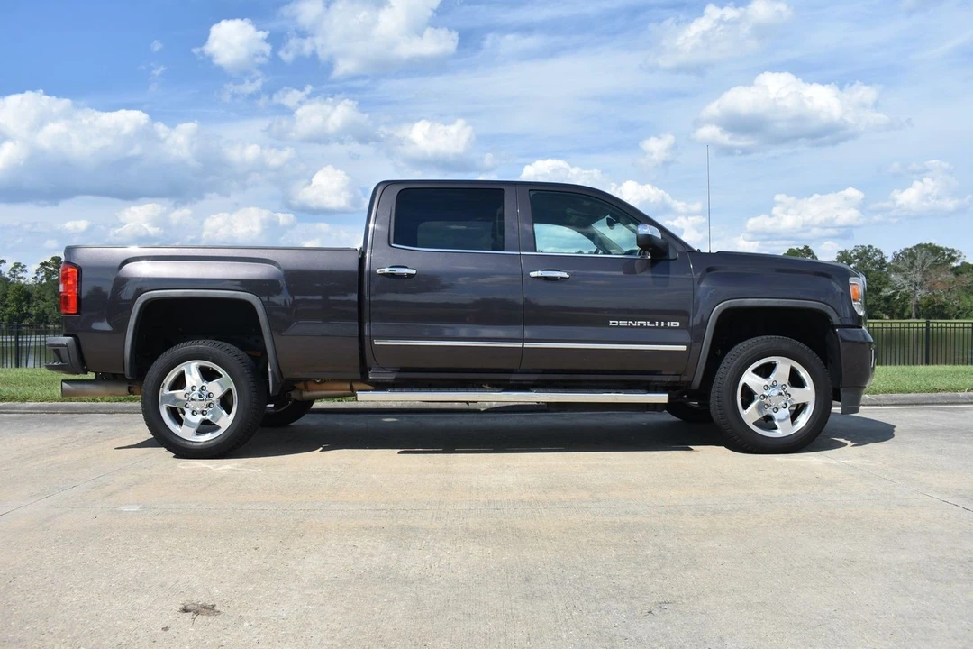2015 GMC Sierra Heavy Duty 4th Gen - Image 3 of 21
