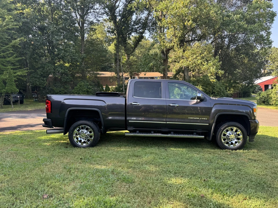2015 GMC Sierra Heavy Duty 4th Gen - Image 7 of 31