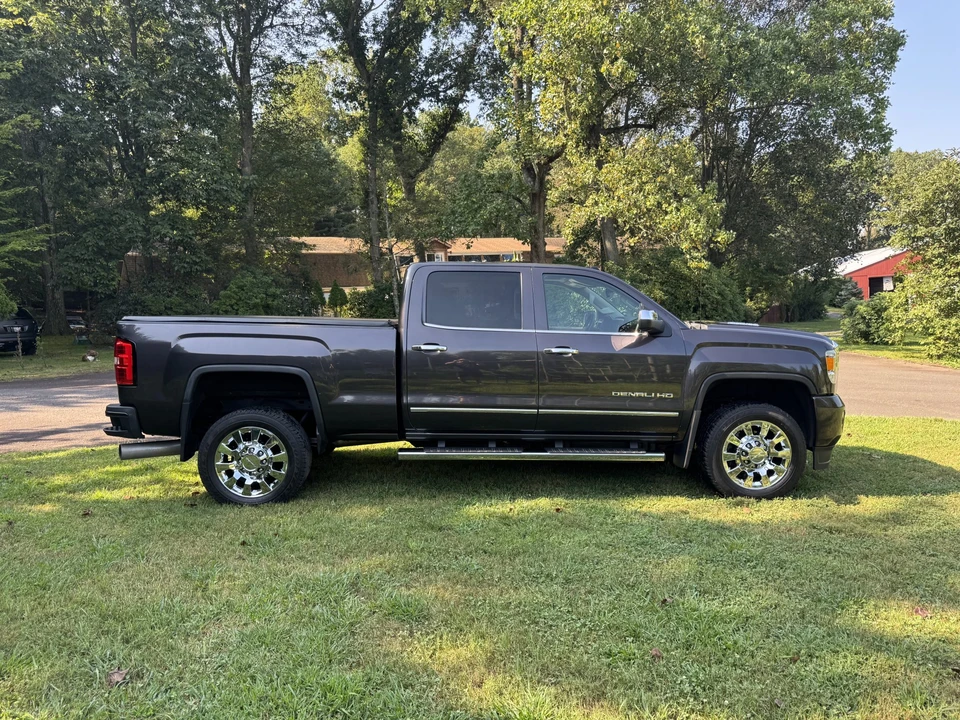 2015 GMC Sierra Heavy Duty 4th Gen - Image 6 of 31