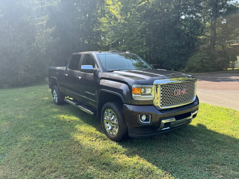 2015 GMC Sierra Heavy Duty 4th Gen - Image 9 of 31