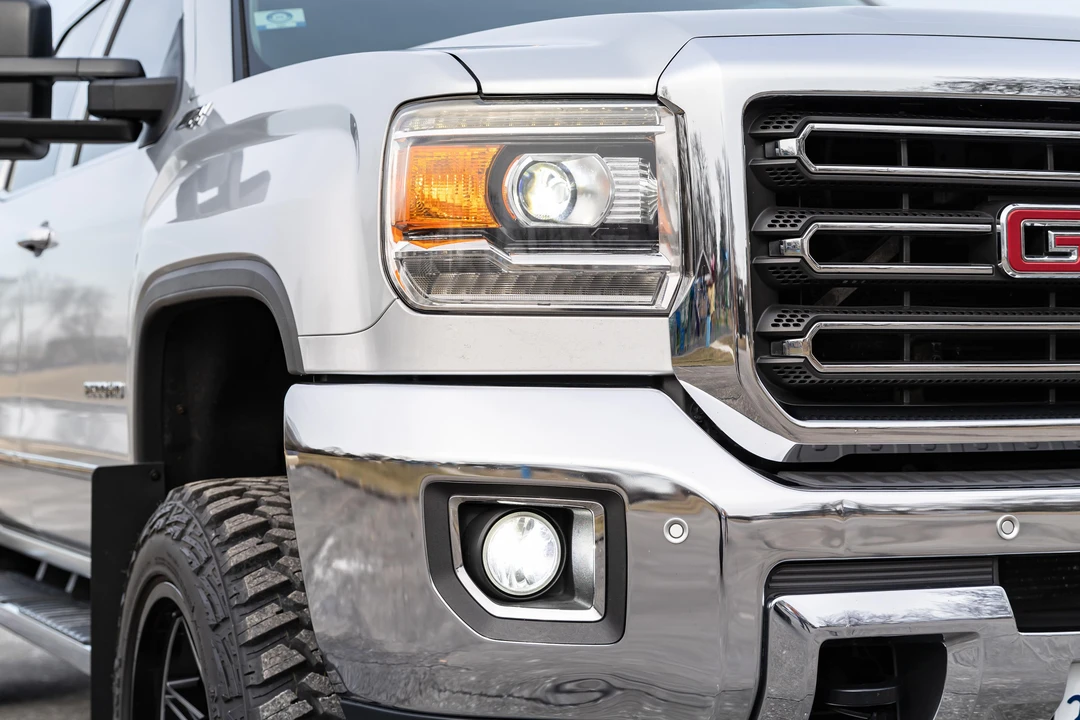 2015 GMC Sierra Heavy Duty 4th Gen - Image 10 of 31