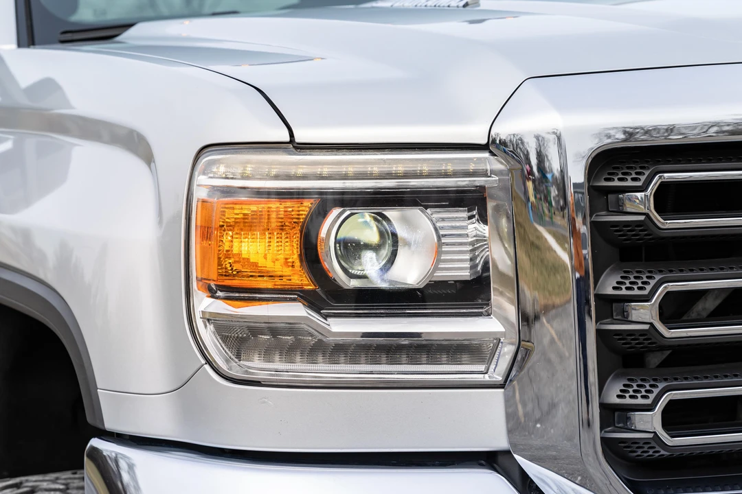 2015 GMC Sierra Heavy Duty 4th Gen - Image 11 of 31