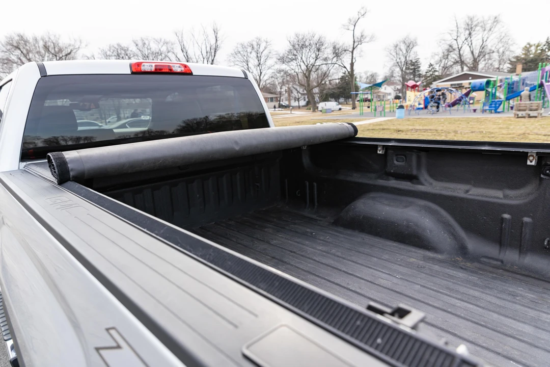2015 GMC Sierra Heavy Duty 4th Gen - Image 28 of 31