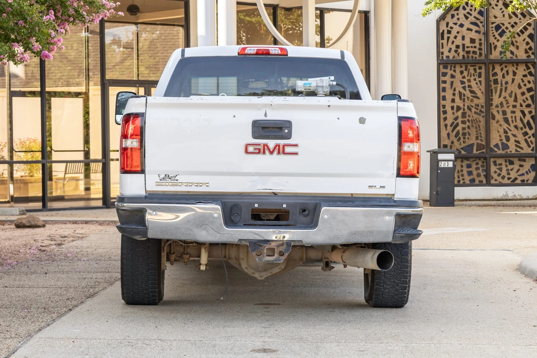 2015 GMC Sierra Heavy Duty 4th Gen - Image 9 of 31