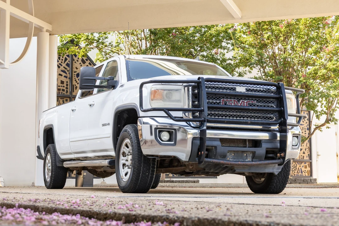 2015 GMC Sierra Heavy Duty 4th Gen - Image 15 of 31