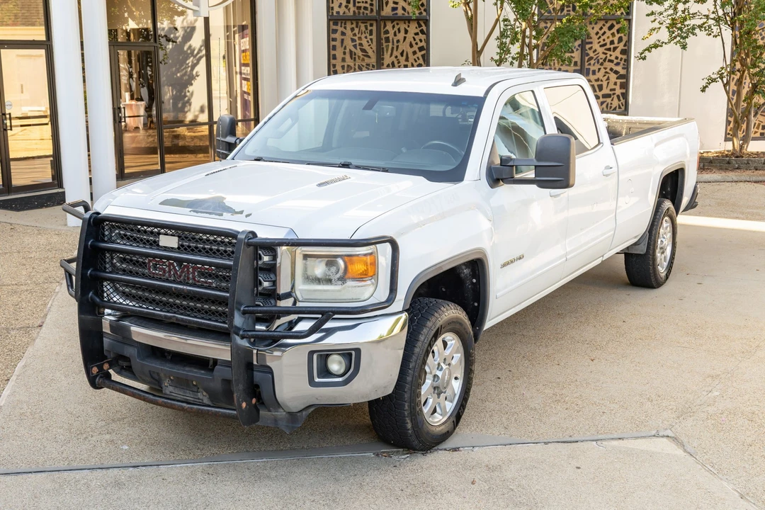 2015 GMC Sierra Heavy Duty 4th Gen - Image 2 of 31
