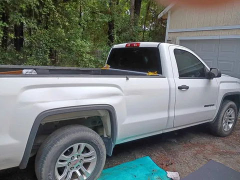 2015 GMC Sierra Cab & Chassis 2D