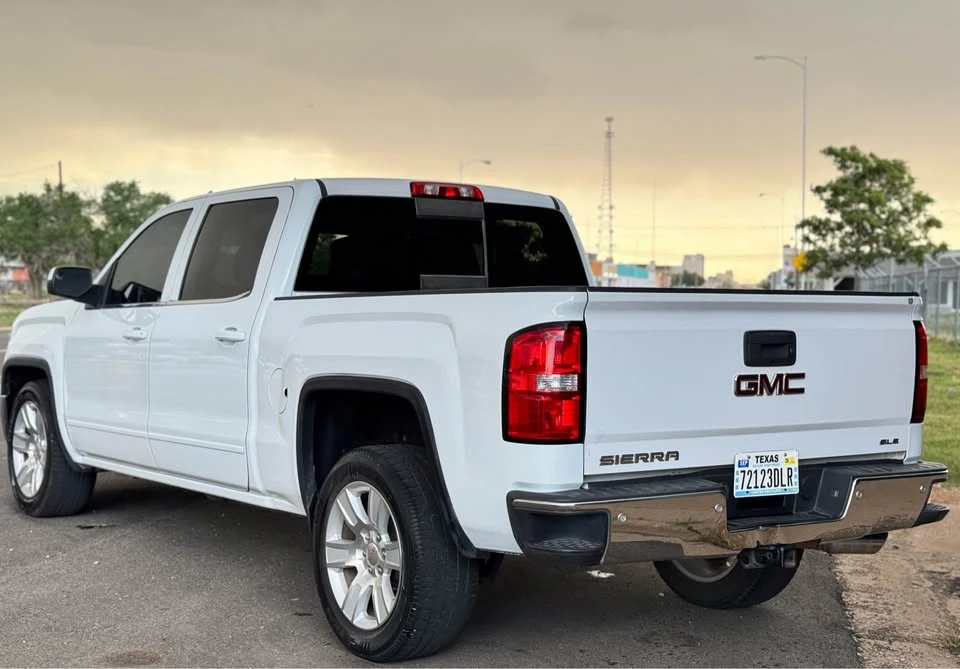 2015 GMC Sierra 4th Gen - Image 10 of 20