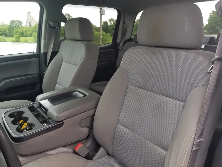 2015 GMC Sierra Heavy Duty 4th Gen - Image 4 of 13