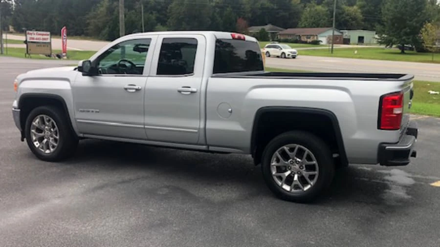 2015 GMC Sierra 4th Gen - Image 2 of 5