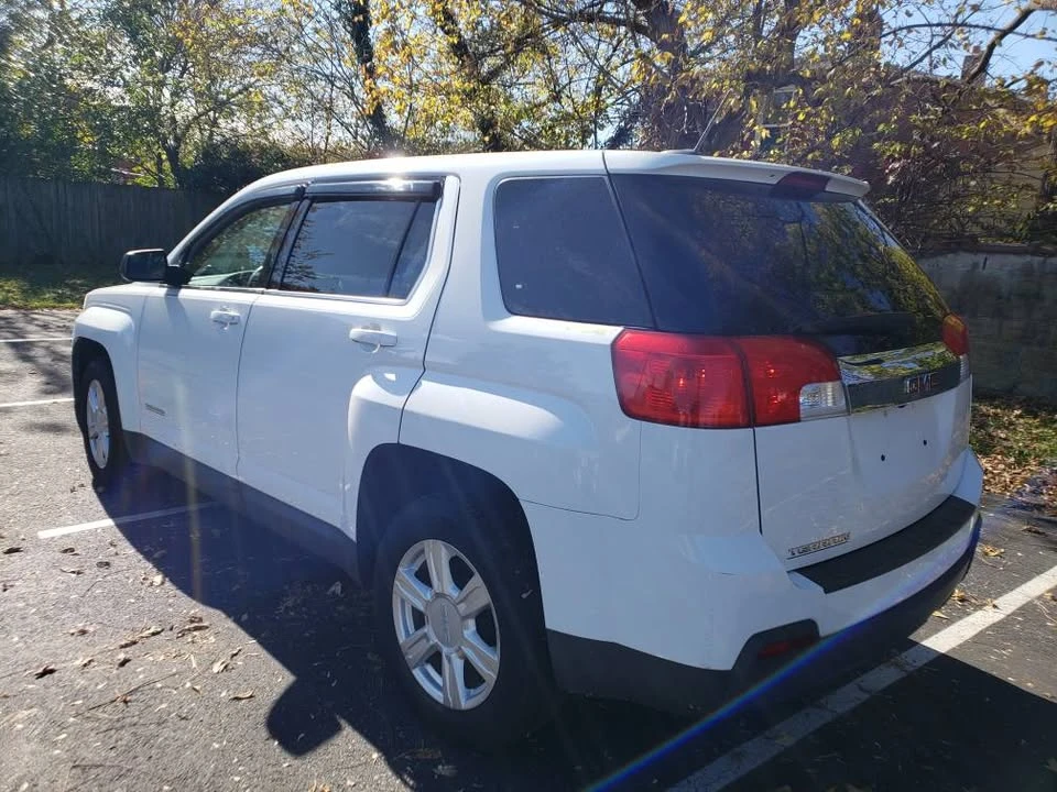 2015 GMC Terrain - Image 7 of 11