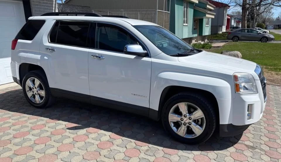 2015 GMC Terrain - Image 2 of 20