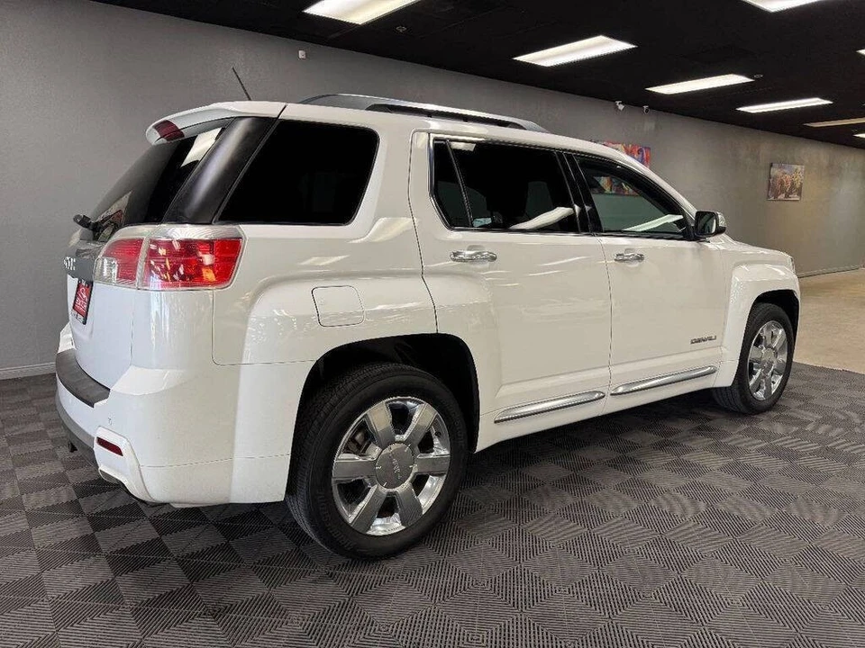 2015 GMC Terrain - Image 15 of 21