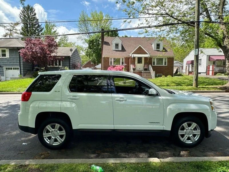 2015 GMC Terrain - Image 7 of 12