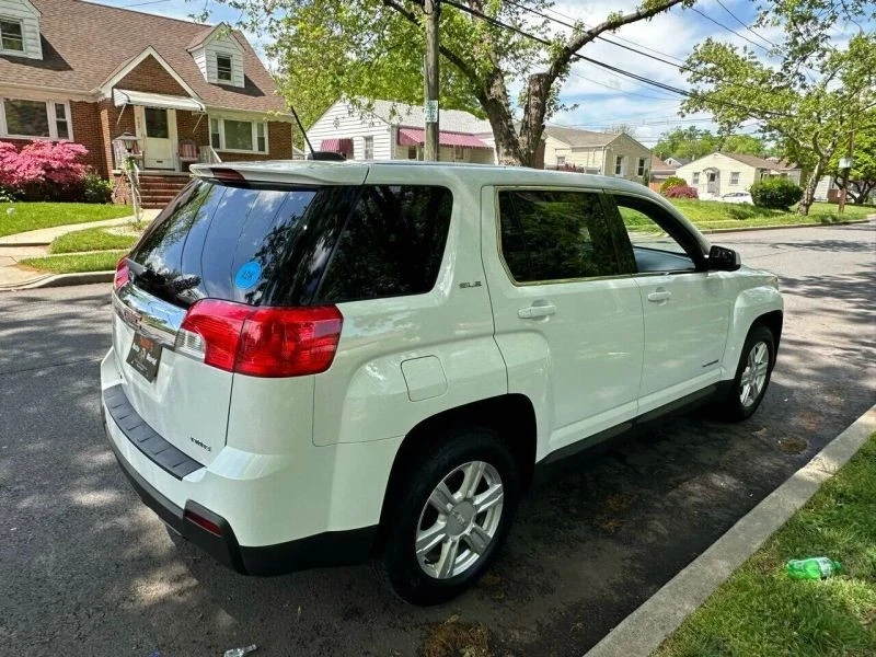 2015 GMC Terrain - Image 8 of 12