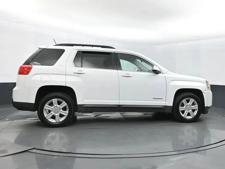 2015 GMC Terrain - Image 4 of 12