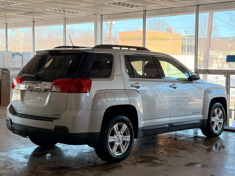 2015 GMC Terrain - Image 7 of 12