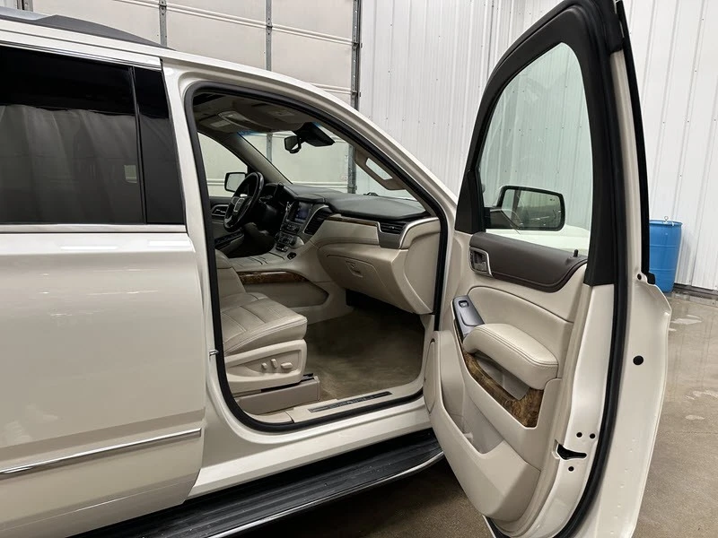 2015 GMC Yukon 4th Gen - Image 19 of 21