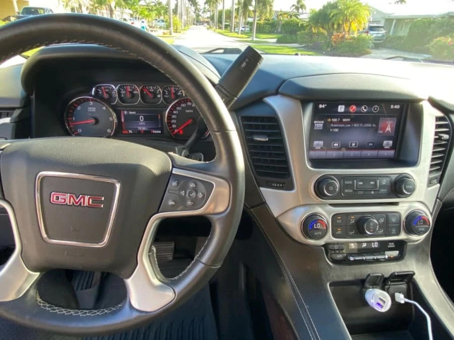 2015 GMC Yukon 4th Gen - Image 3 of 8