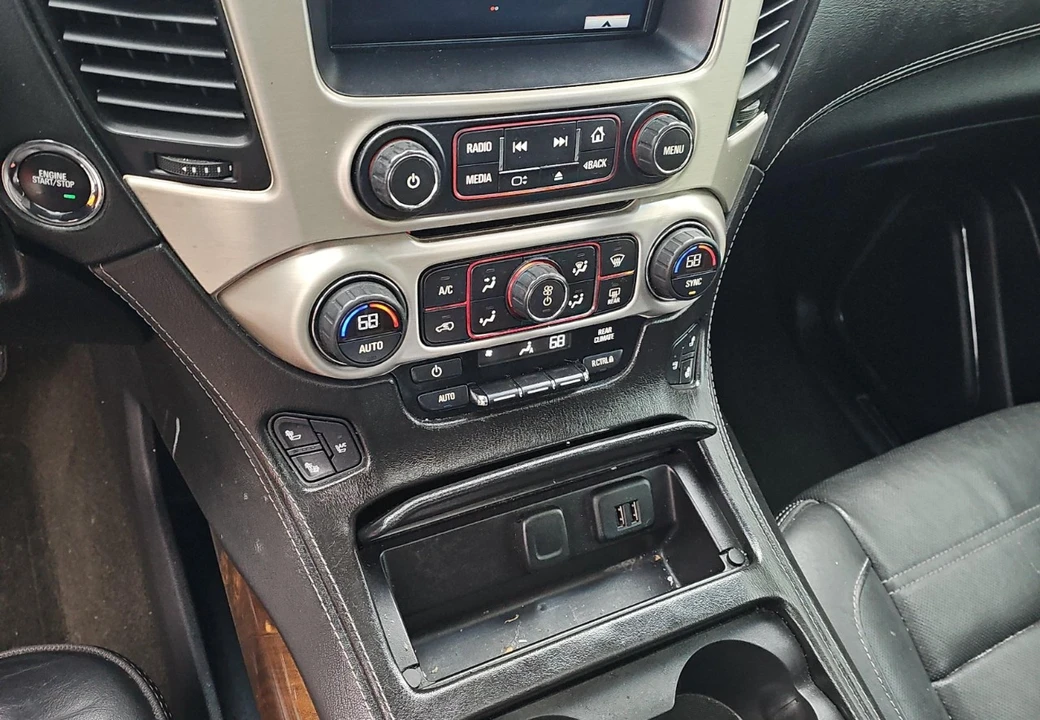 2015 GMC Yukon 4th Gen - Image 13 of 19
