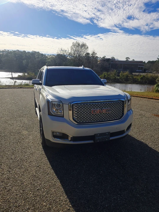 2015 GMC Yukon 4th Gen - Image 3 of 13