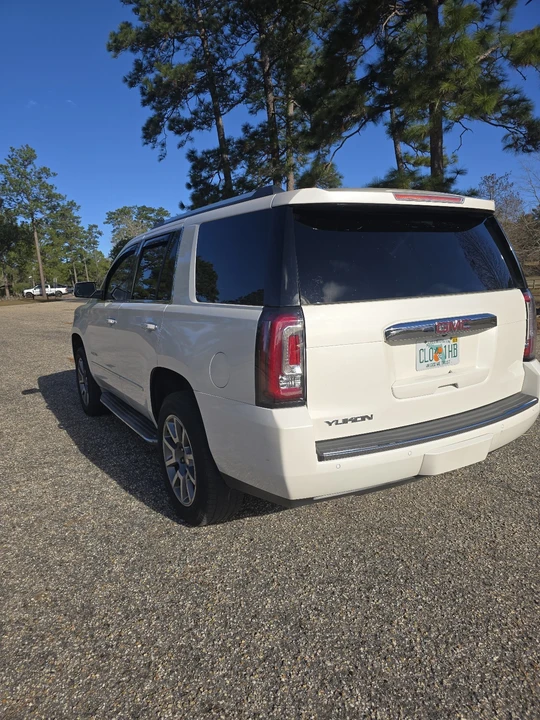 2015 GMC Yukon 4th Gen - Image 5 of 13