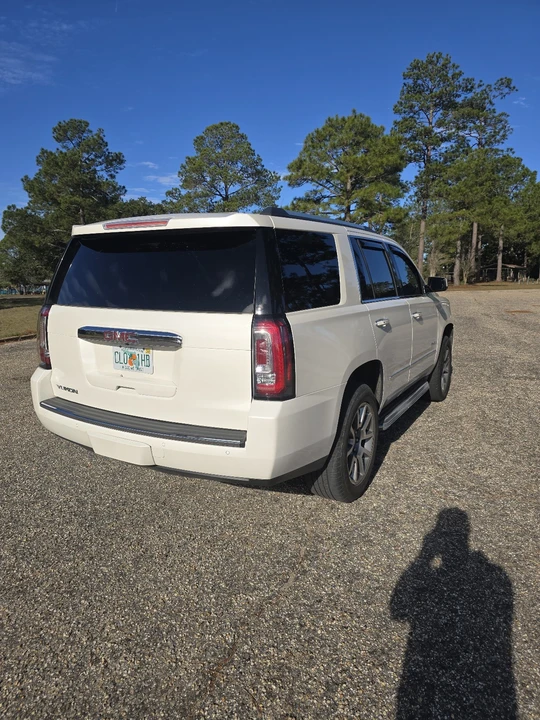 2015 GMC Yukon 4th Gen - Image 4 of 13