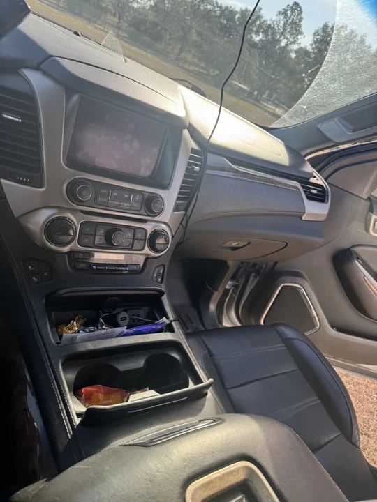 2015 GMC Yukon 4th Gen - Image 14 of 17