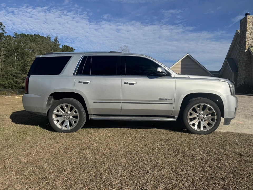 2015 GMC Yukon 4th Gen - Image 3 of 17