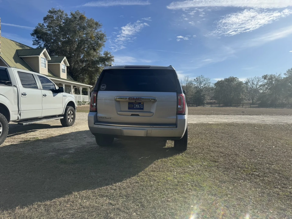 2015 GMC Yukon 4th Gen - Image 4 of 4