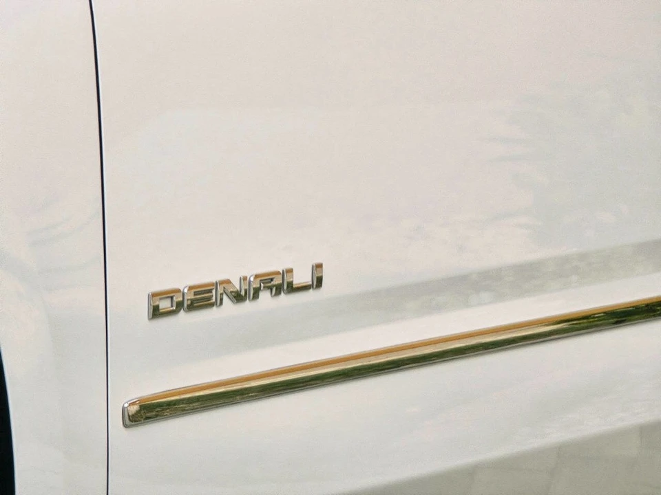 2015 GMC Yukon 4th Gen - Image 3 of 21