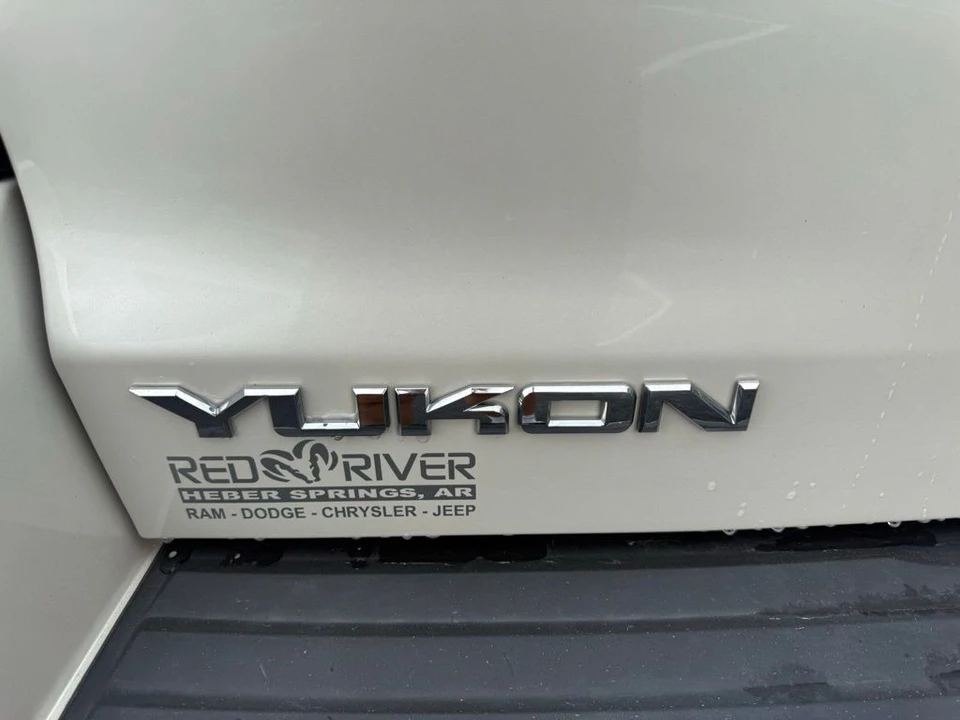 2015 GMC Yukon 4th Gen - Image 11 of 21
