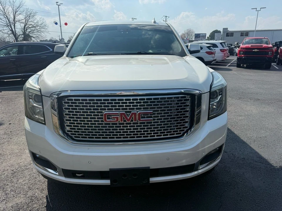 2015 GMC Yukon 4th Gen - Image 3 of 12