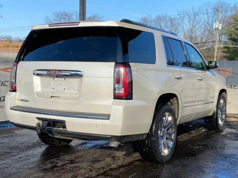 2015 GMC Yukon 4th Gen - Image 9 of 12