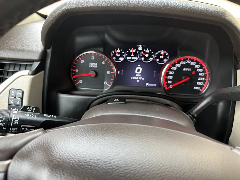 2015 GMC Yukon 4th Gen - Image 13 of 21