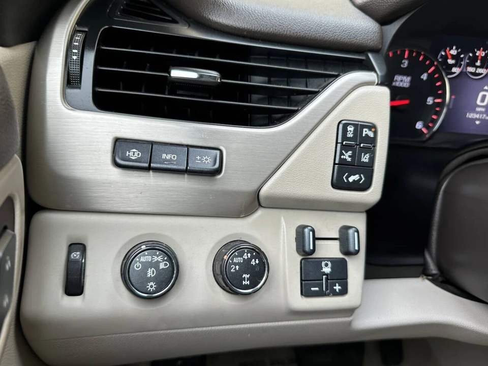 2015 GMC Yukon 4th Gen - Image 16 of 21