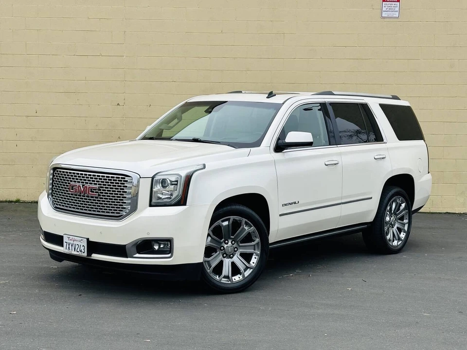 2015 GMC Yukon 4th Gen - Image 4 of 21